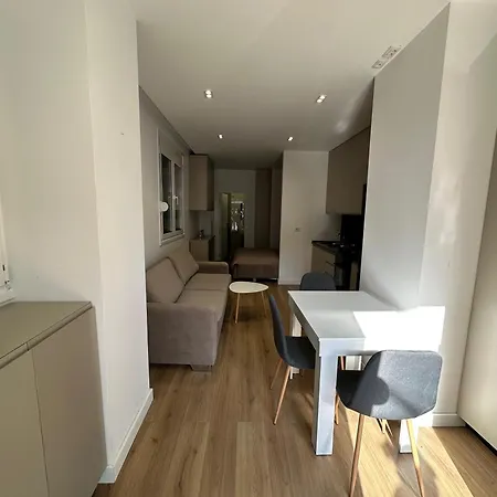 Center Barrikada Apartmán *