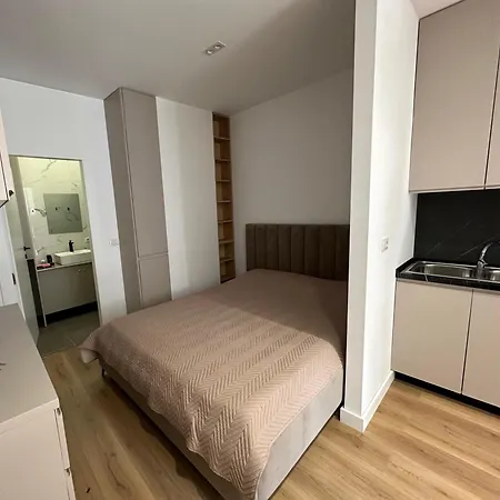 Apartmán Center Barrikada Tirana