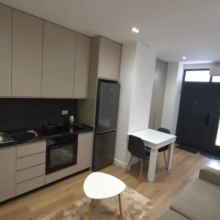 Center Barrikada Apartment